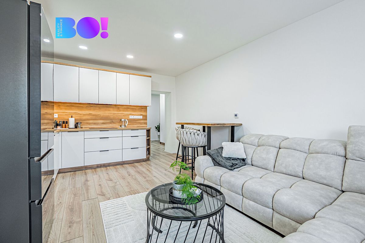 Pronájem bytu 3+kk 67 m² – fotografie 2