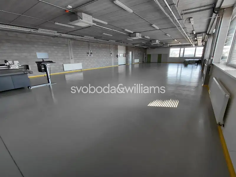 Pronájem skladového prostoru 4204 m², Znojmo – náhled fotky 3
