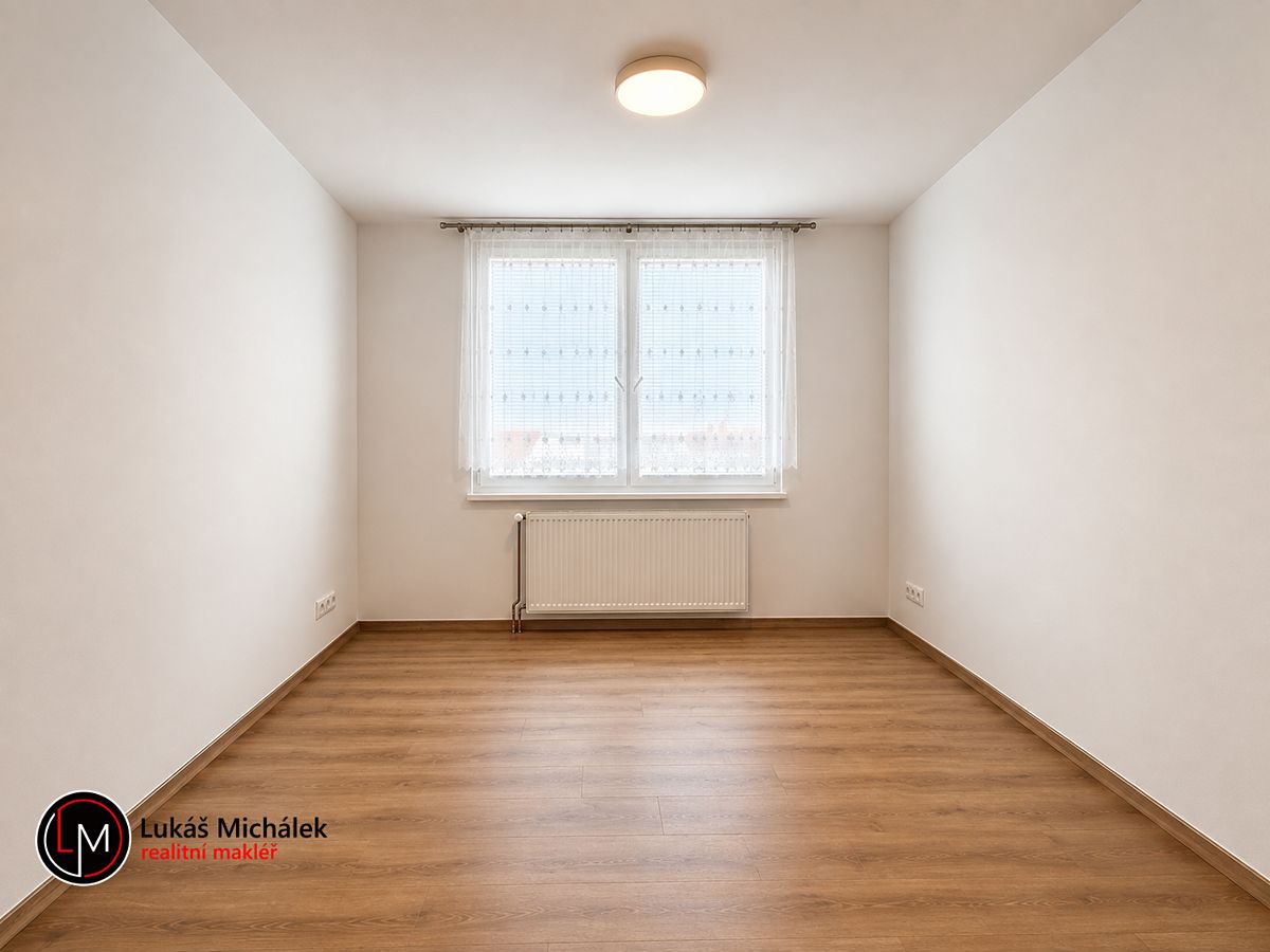Pronájem bytu 3+1 66 m² – fotografie 4