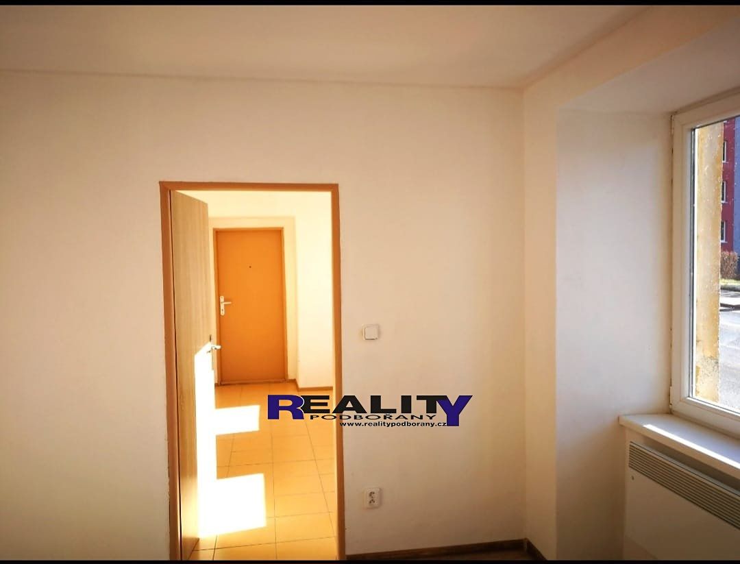 Pronájem bytu 2+kk 44 m² – fotografie 3