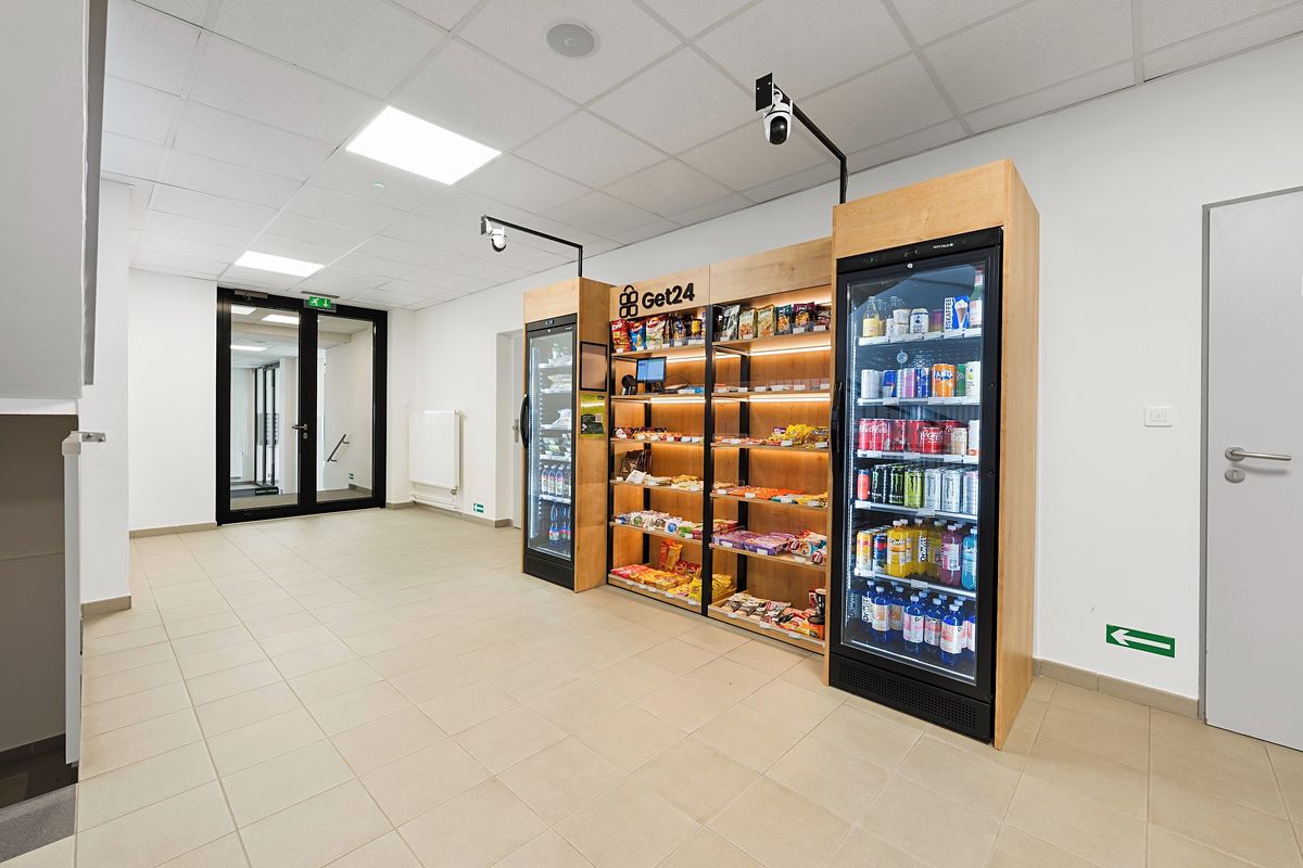 Pronájem komerčního pozemku 2800 m² – fotografie 4