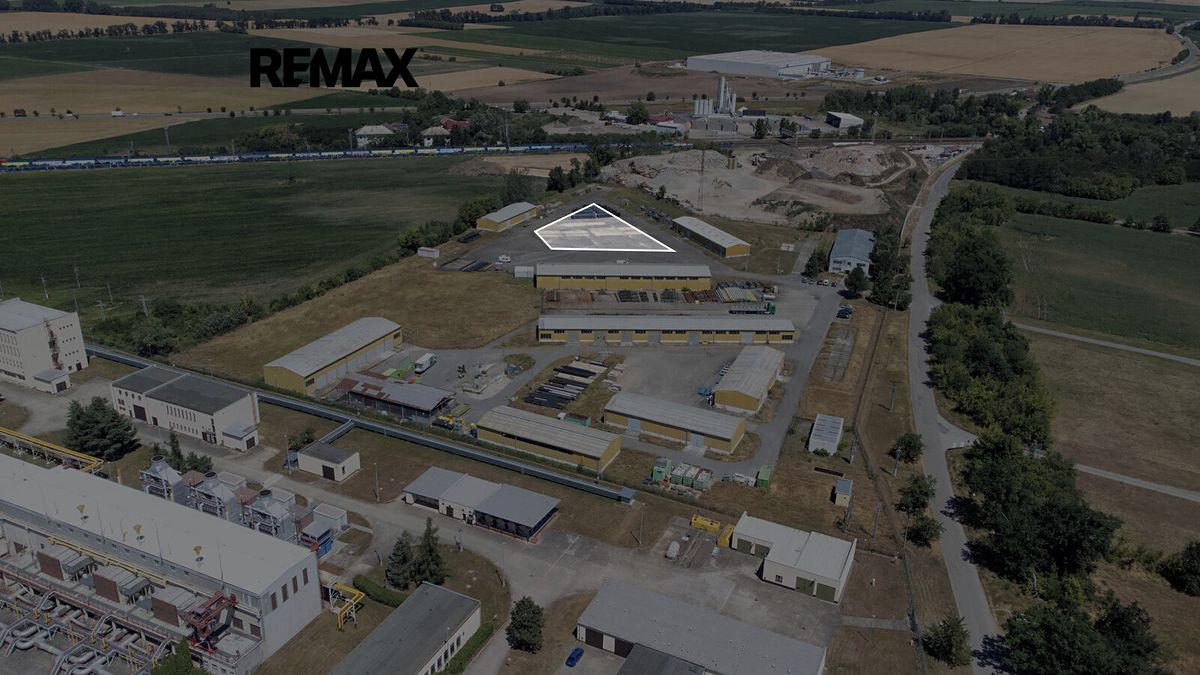 Pronájem komerčního pozemku 4200 m² – fotografie 4