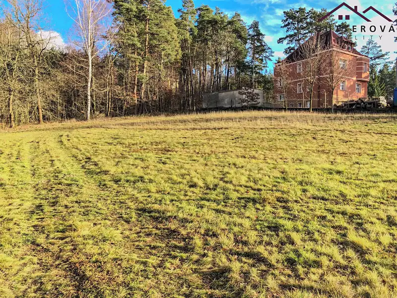 Prodej stavebního pozemku 2361 m², Osečná – náhled fotky 3