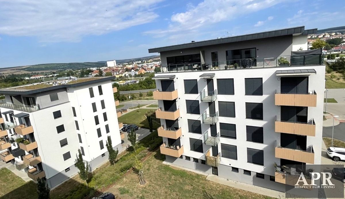 Pronájem bytu 2+kk 68 m²