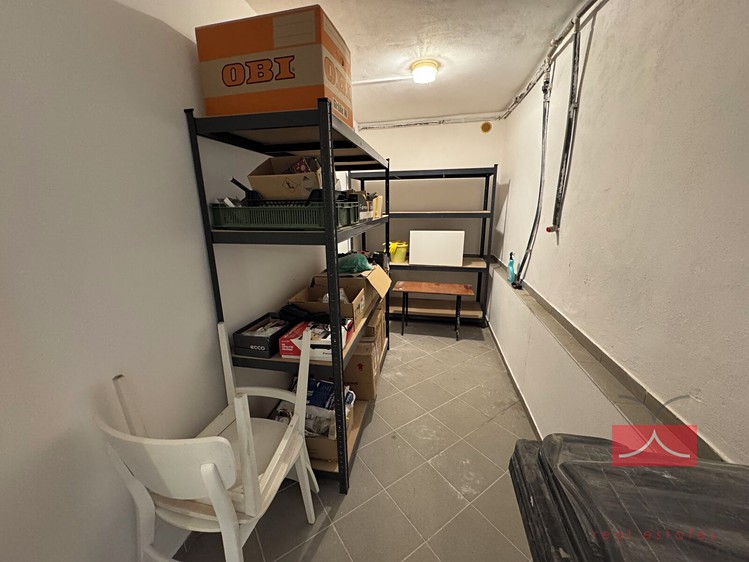 Pronájem bytu 2+kk, 61 m² (18 z 18)