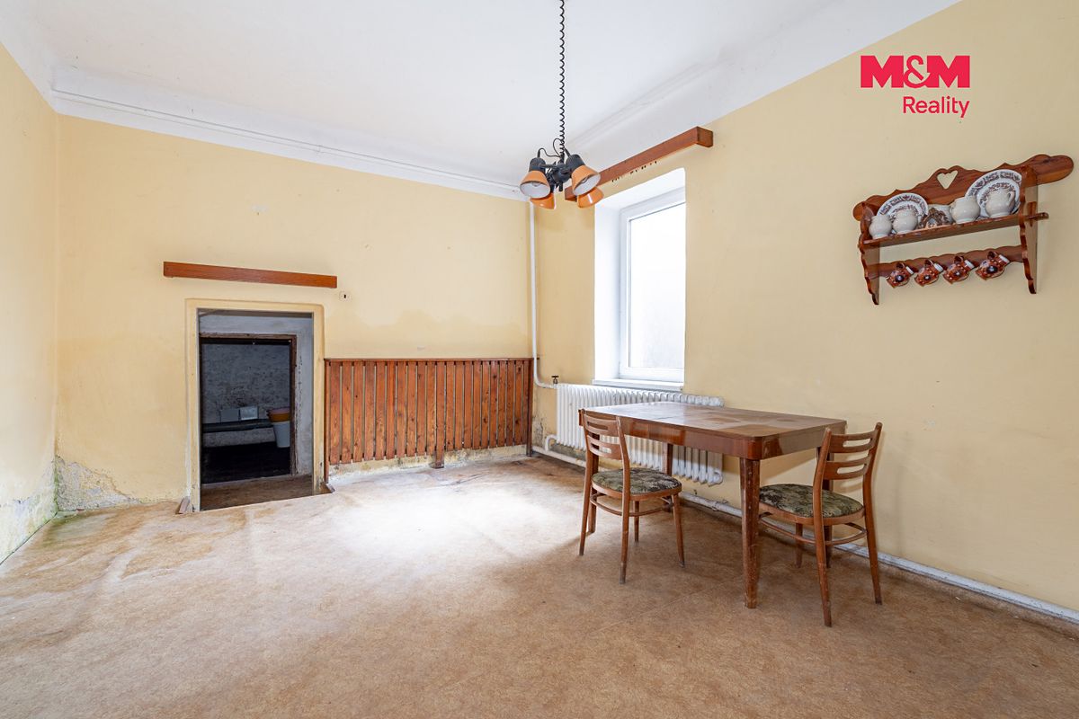 Prodej rodinného domu 210 m², pozemek 541 m² – fotografie 5