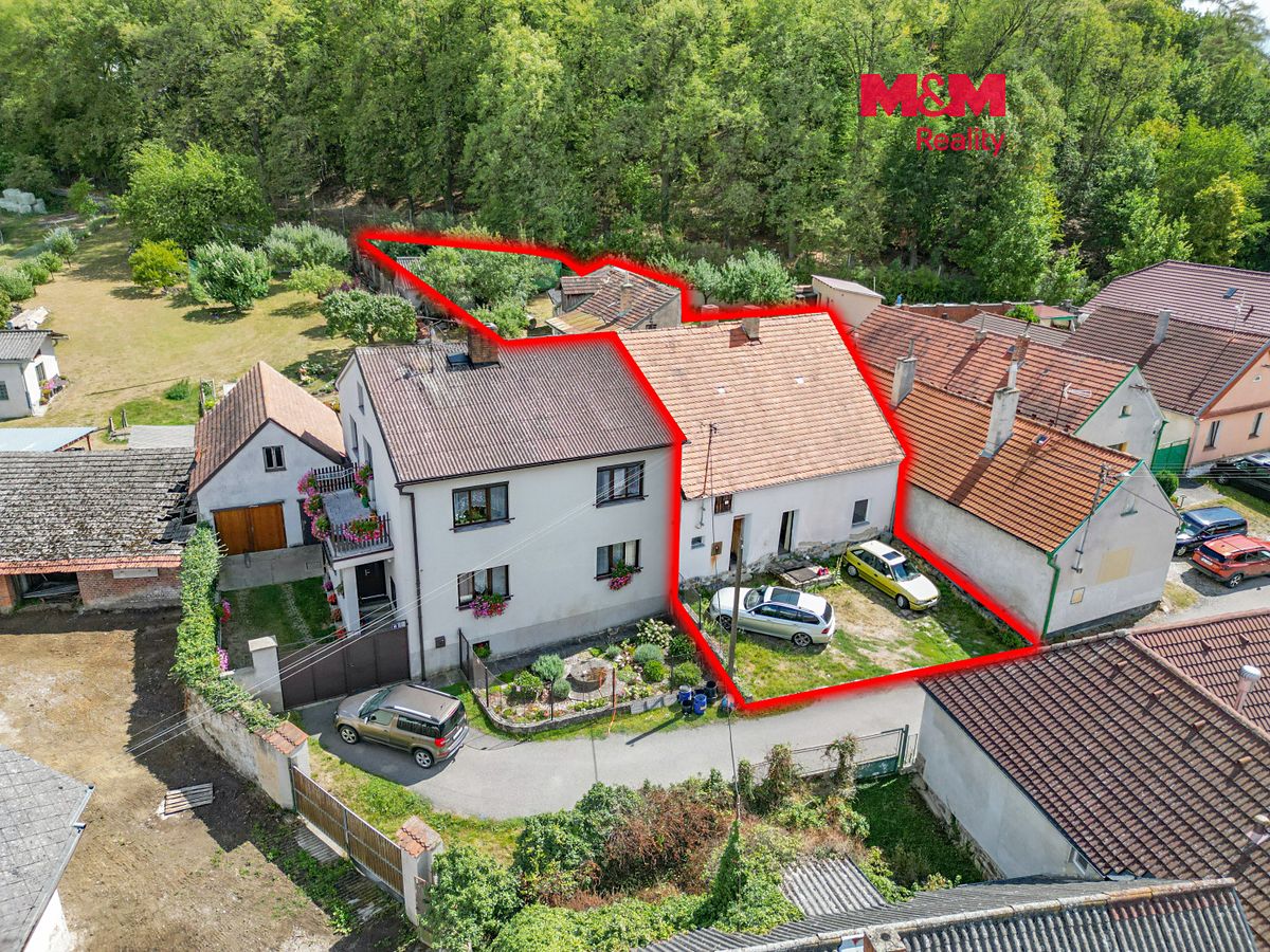 Prodej rodinného domu 177 m², pozemek 749 m²