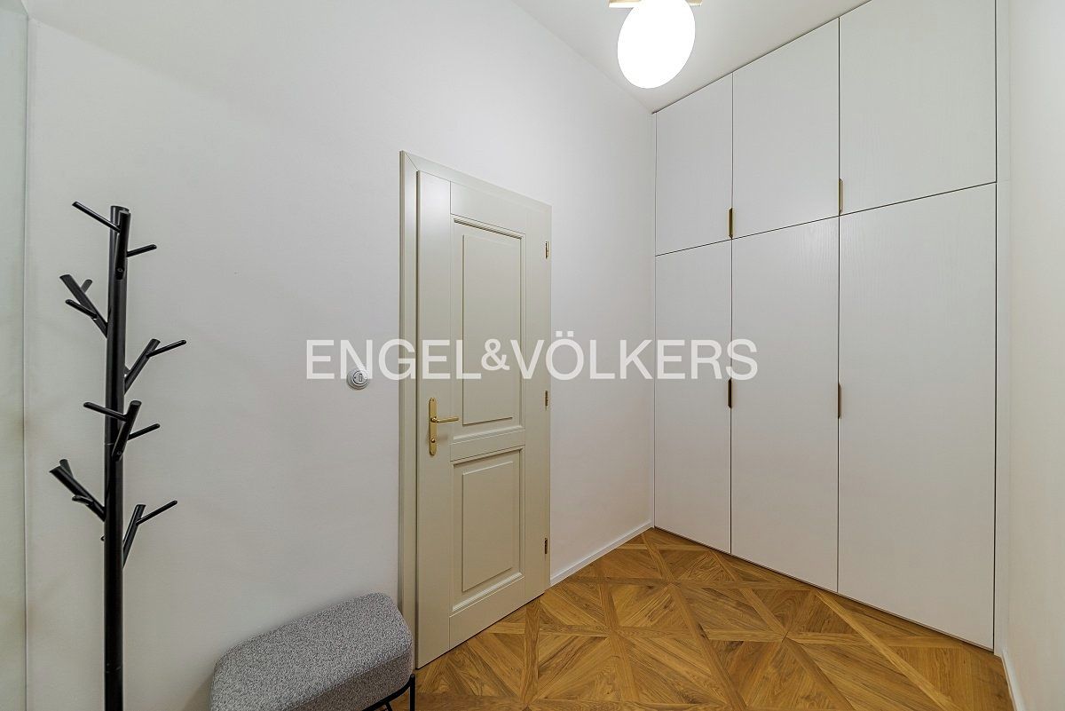 Pronájem bytu 1+kk 39 m² – fotografie 4