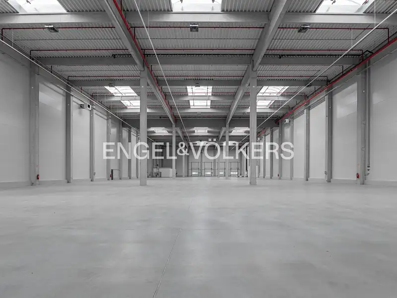 Pronájem skladového prostoru 4200 m², Lovosice – náhled fotky 3