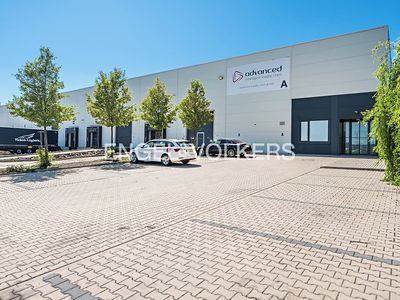 Pronájem výrobní haly, prostoru 6513 m²