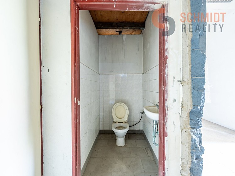 Комерційне приміщення на продаж, 170 м² (19 з 19)