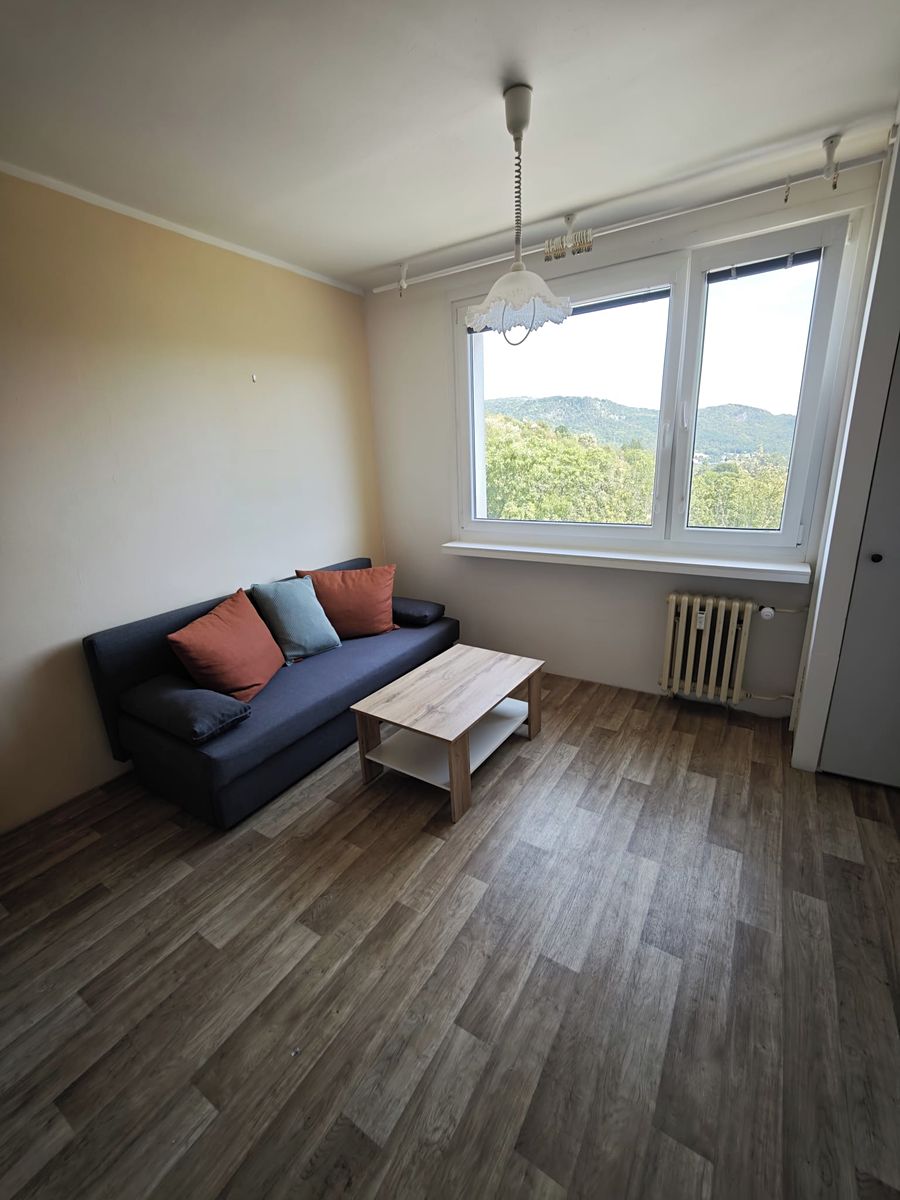 Pronájem bytu 1+1 36 m² – fotografie 2