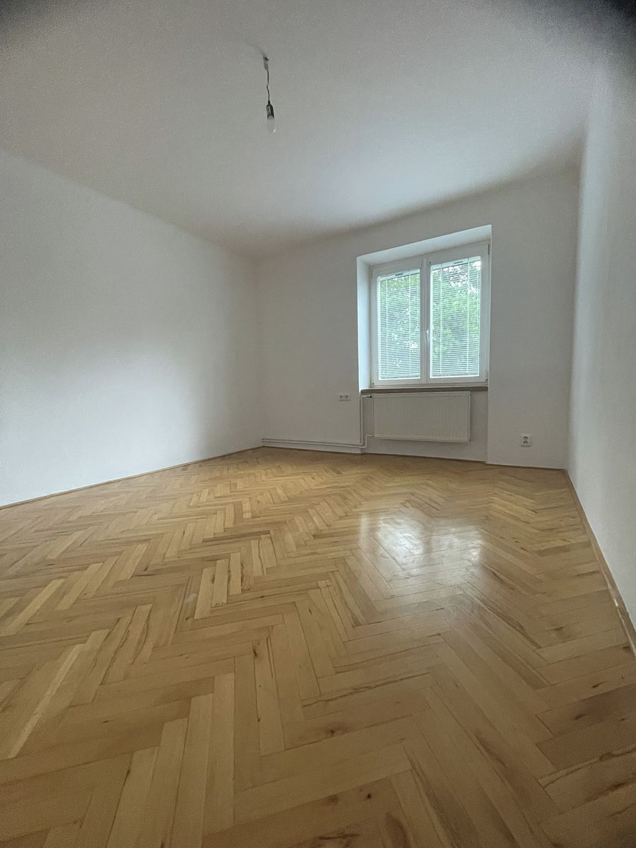 Prodej bytu 2+1 57 m² – fotografie 2