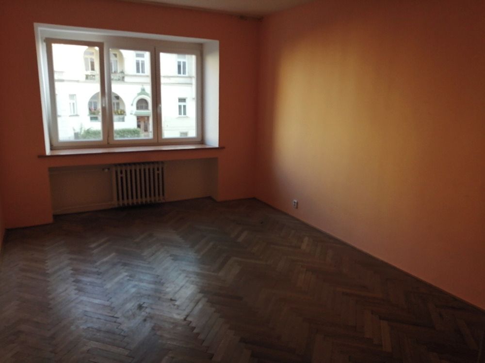 Pronájem bytu 2+1 80 m² – fotografie 2
