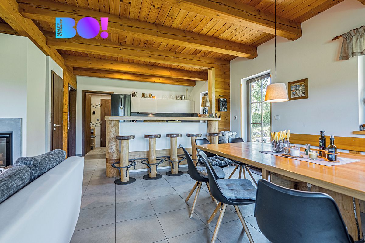Prodej chalupy 152 m², pozemek 1594 m² – fotografie 2