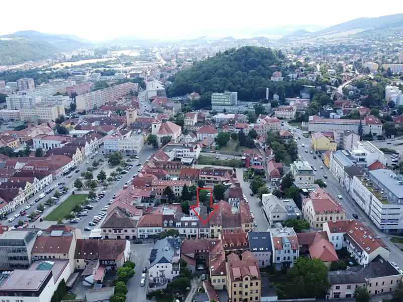 Prodej rodinného domu 270 m², pozemek 317 m², Beroun – náhled fotky 2
