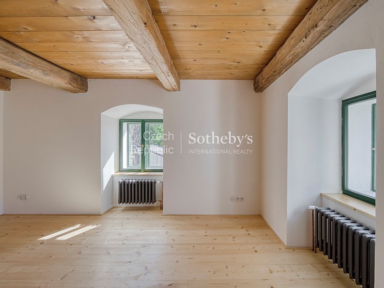 Prodej domu, 203 m² (13 z 30)