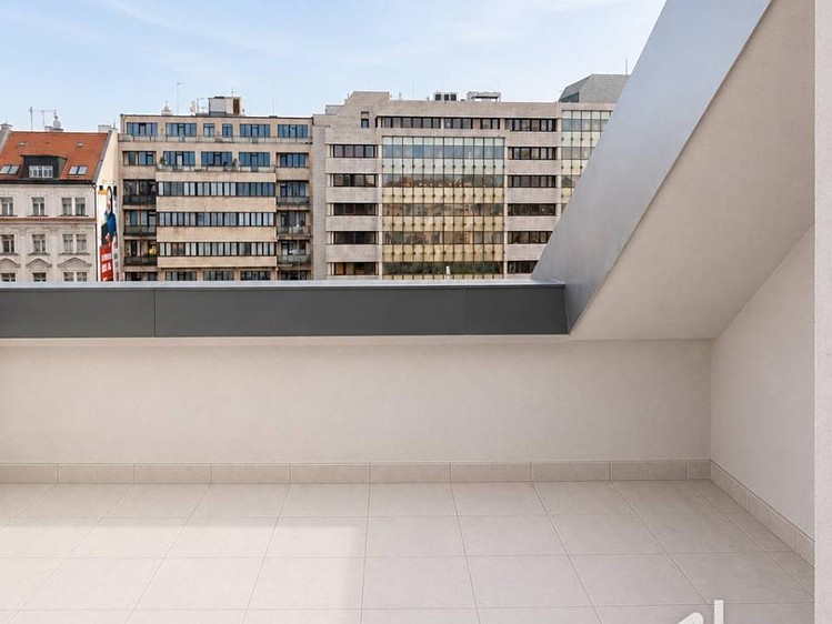 Pronájem bytu 3+kk, 76 m² (4 z 13)