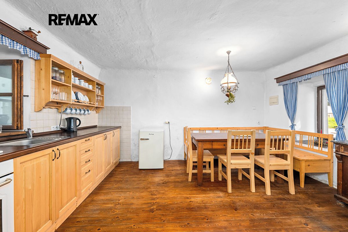 Prodej chalupy 121 m², pozemek 92 m² – fotografie 4