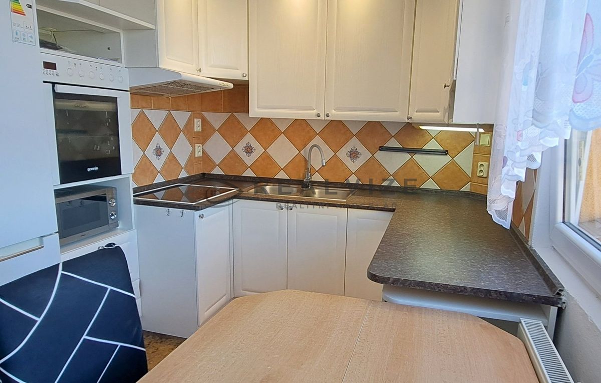 Pronájem bytu 3+1 70 m² – fotografie 4