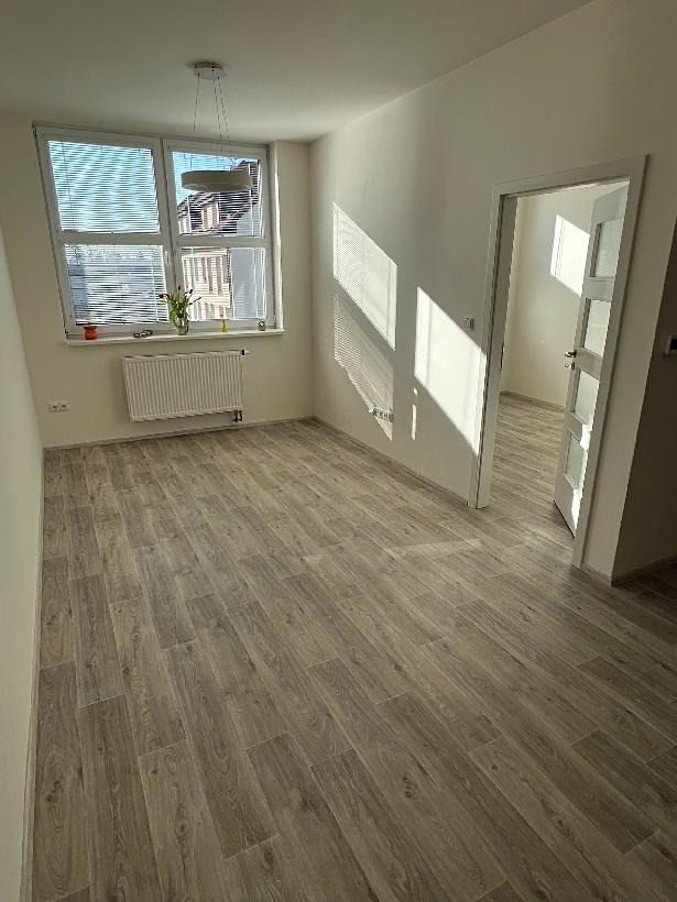 Pronájem bytu 2+kk 52 m² – fotografie 5