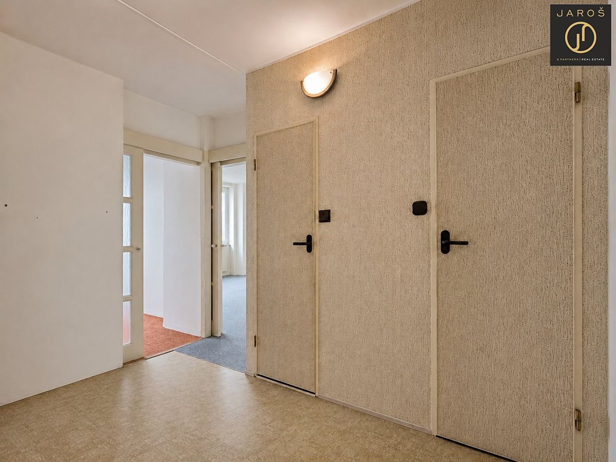 Pronájem bytu 2+kk 40 m² – fotografie 5