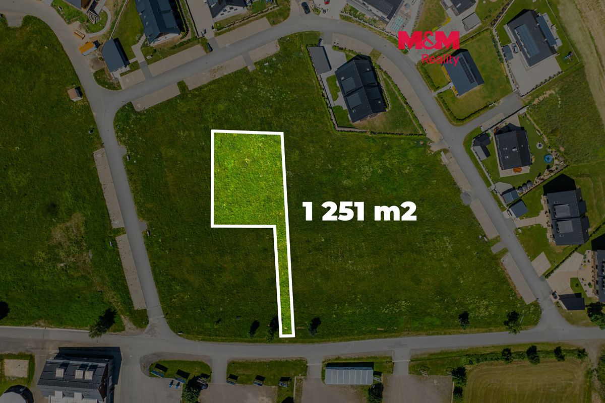 Prodej stavebního pozemku 1251 m²