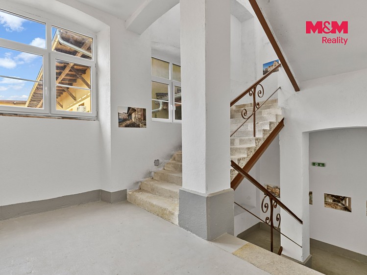 Pronájem komerčního prostoru, 884 m² (11 z 14)