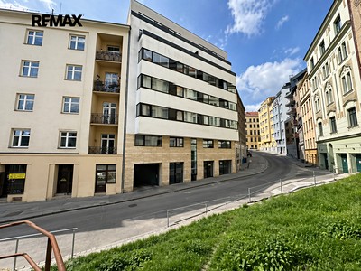 Prodej obchodního prostoru 44 m²