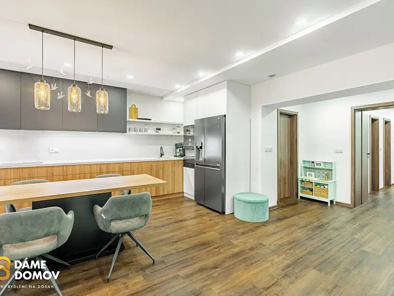 Prodej rodinného domu 191 m², pozemek 2000 m², Suchov – náhled fotky 1
