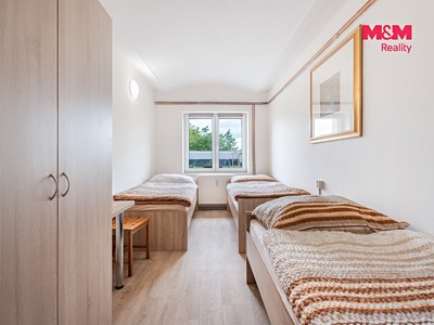Gewerbefläche zum Kauf, 732 m² (2 von 25)