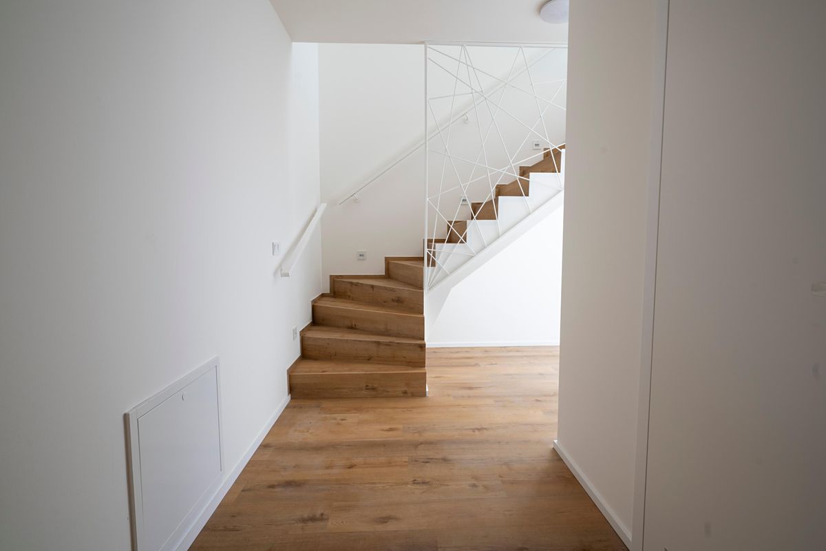 Prodej rodinného domu 146 m², pozemek 180 m² – fotografie 5