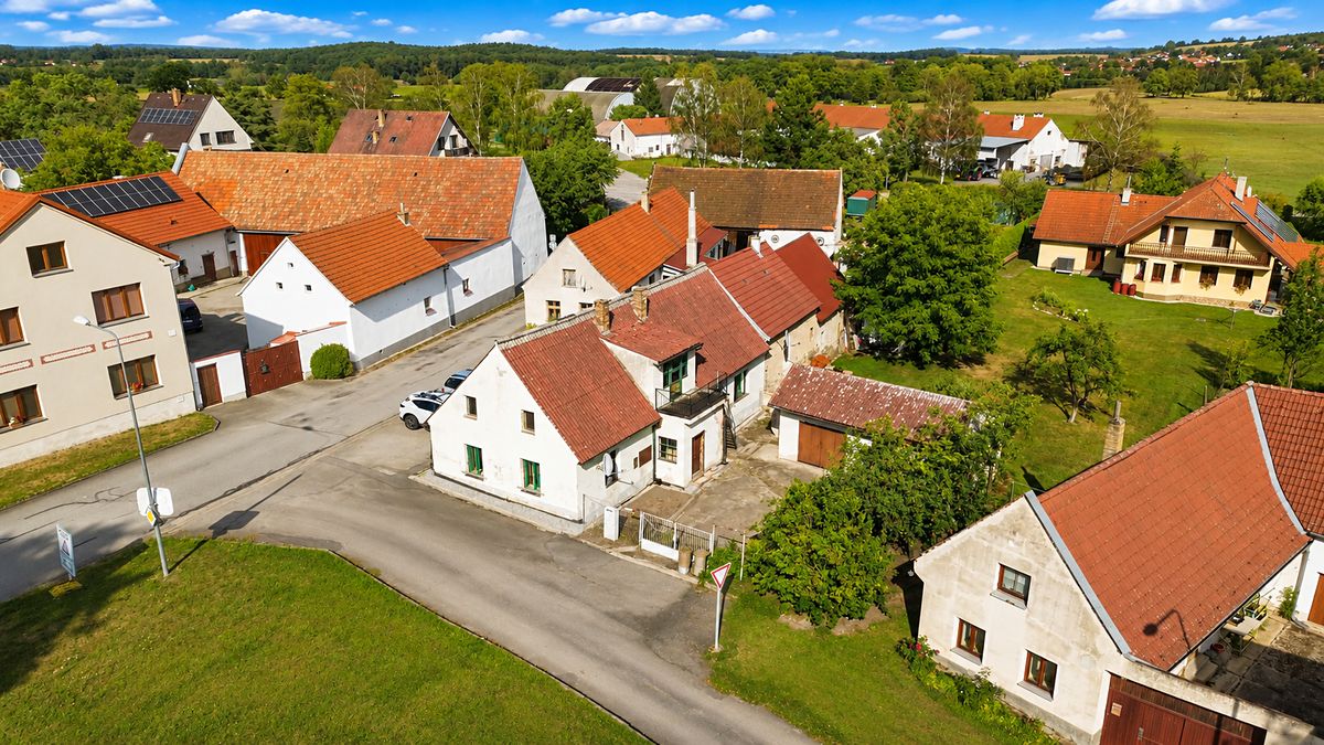 Prodej rodinného domu 118 m², pozemek 289 m² – fotografie 3