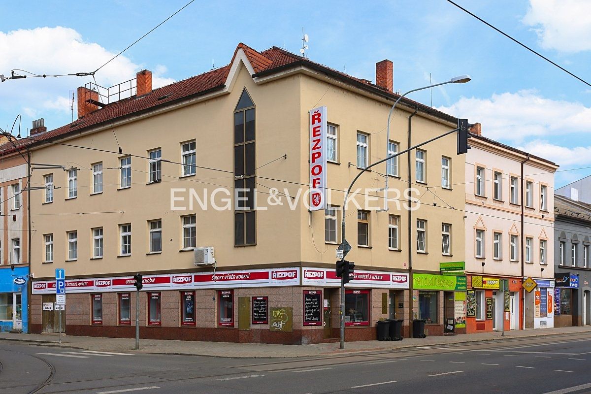 Pronájem kanceláře 58 m²