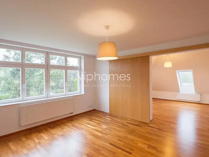 Pronájem bytu 3+1 112 m², Praha – náhled fotky 1