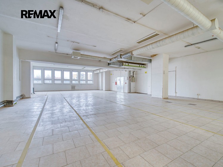 Комерційне приміщення в оренду, 200 м² (5 з 14)