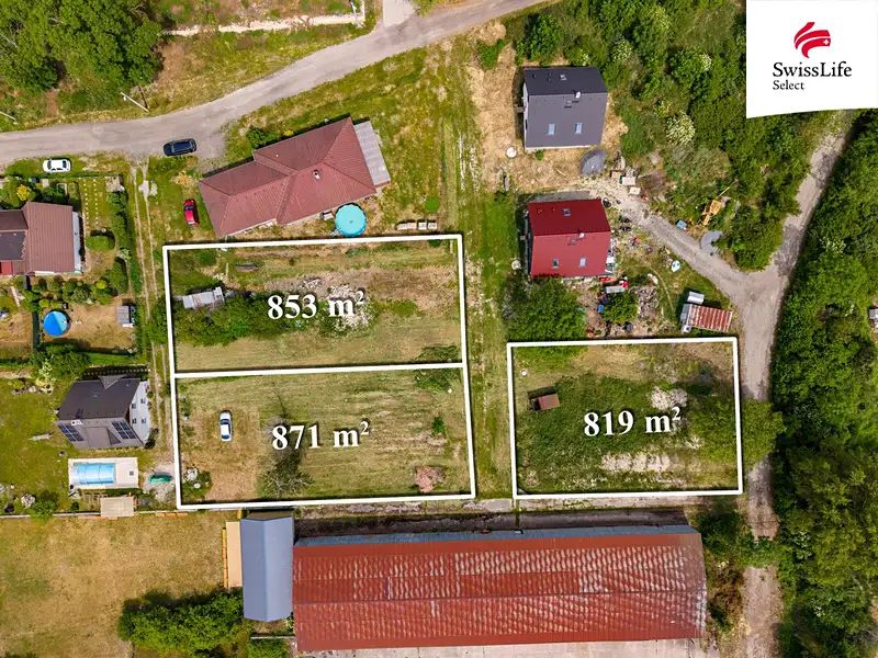 Prodej stavebního pozemku 2543 m², Kly – náhled fotky 1