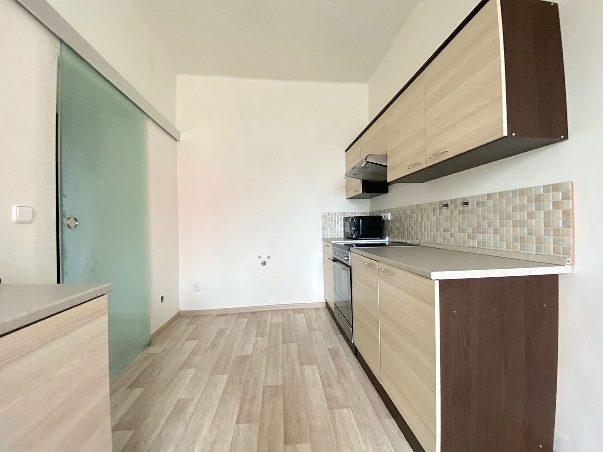 Pronájem bytu 2+1 68 m² – fotografie 4