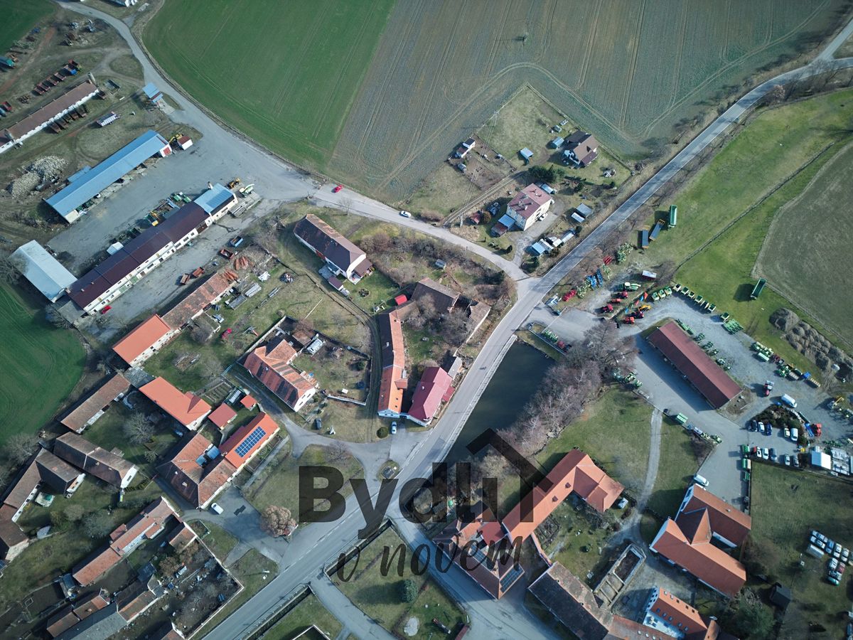 Prodej stavebního pozemku 1164 m² – fotografie 3