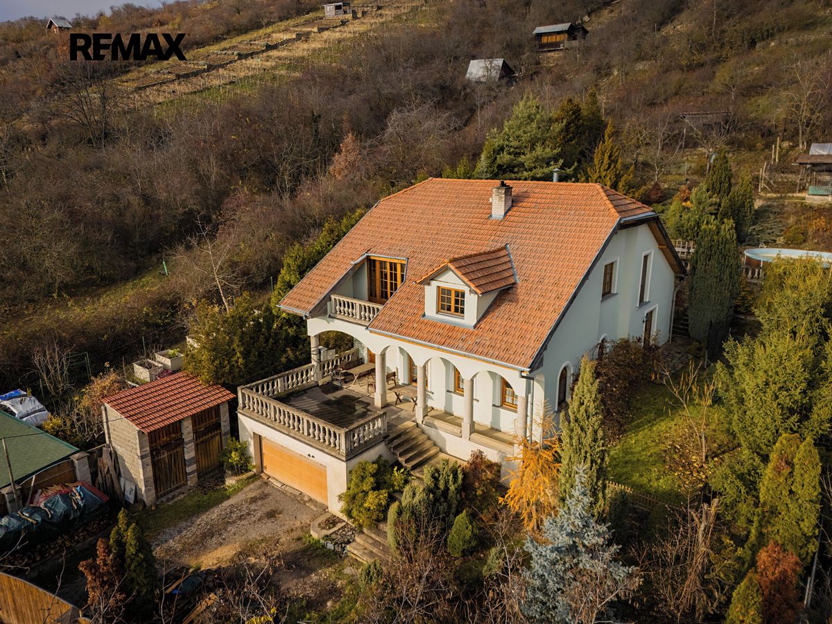 Prodej vily 252 m², pozemek 1297 m² – fotografie 5