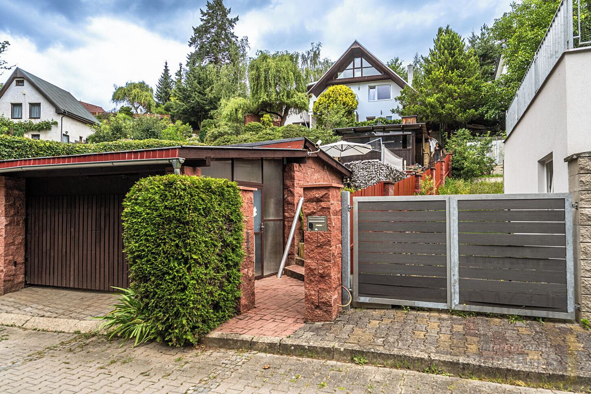 Prodej rodinného domu 166 m², pozemek 636 m² – fotografie 4