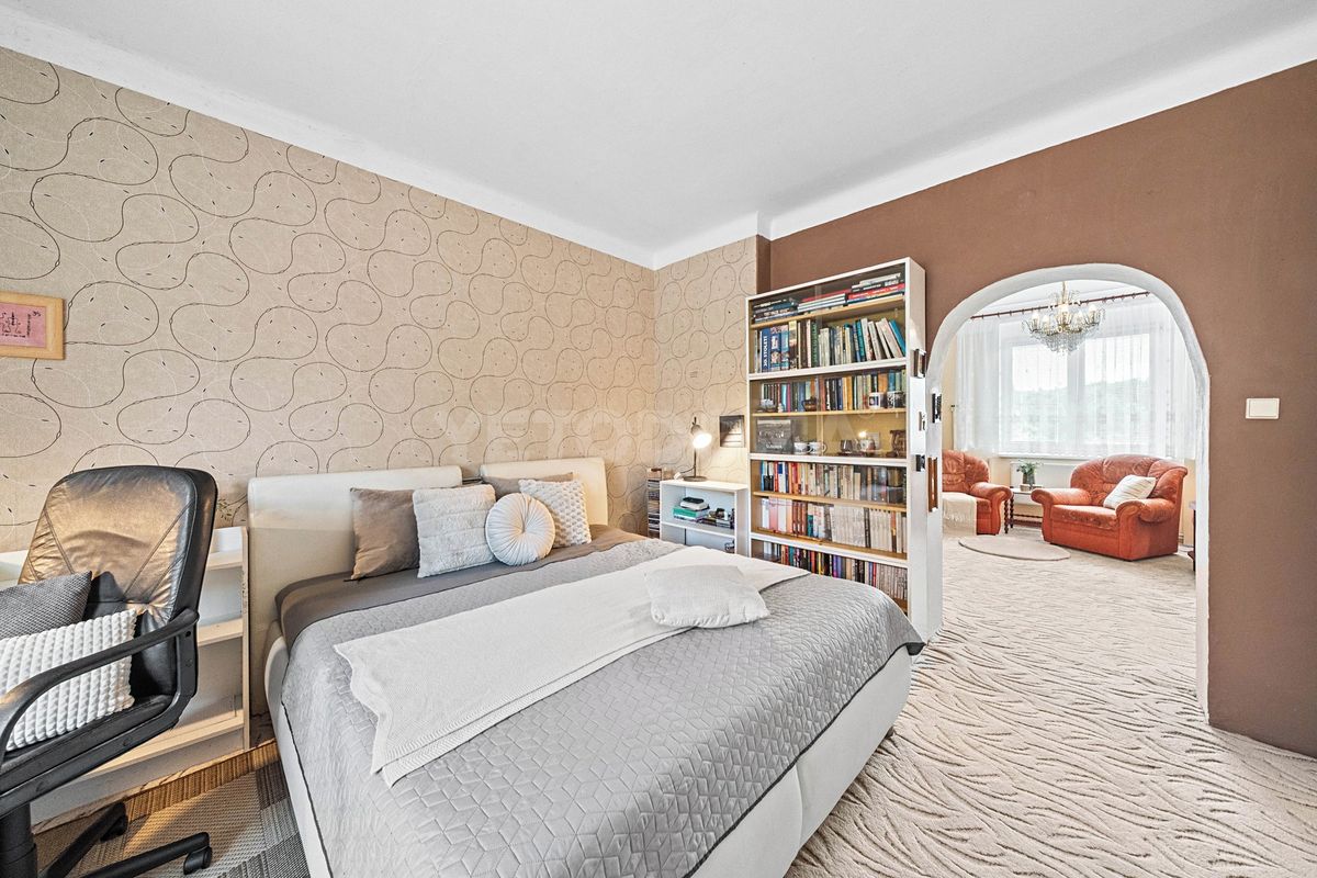 Prodej rodinného domu 176 m², pozemek 466 m² – fotografie 4