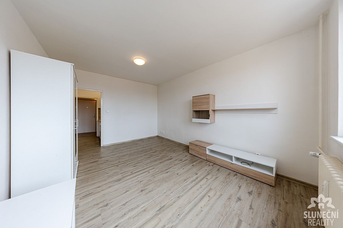 Prodej bytu 1+kk 28 m² – fotografie 3