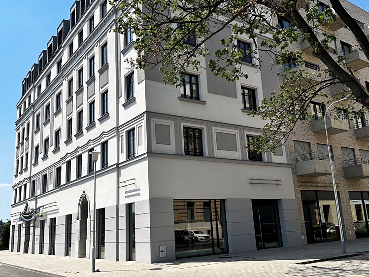 Pronájem nemovitosti, 13 m² (2 z 12)