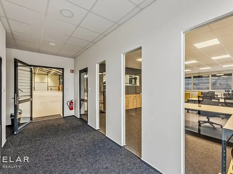 Pronájem kanceláře 60 m², Hranice – náhled fotky 2