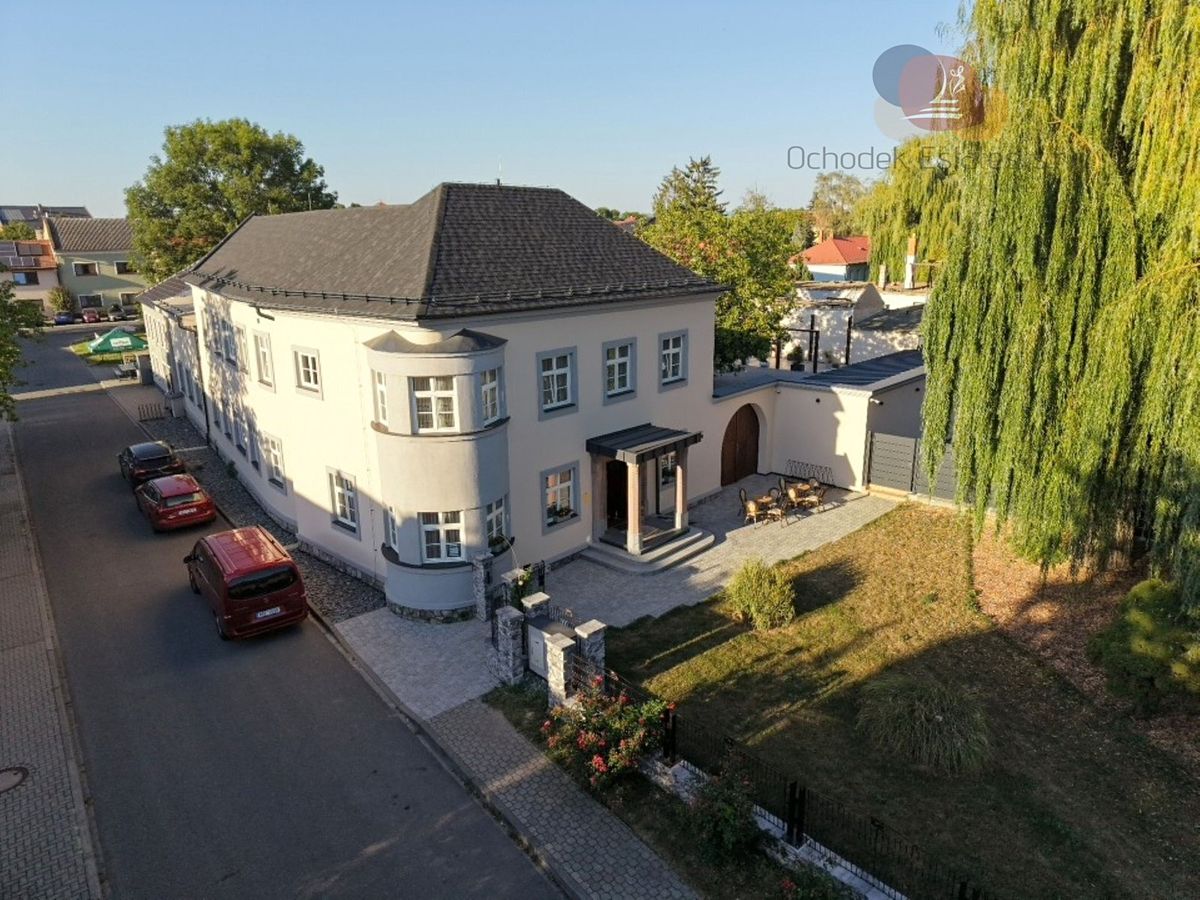 Prodej ubytovacího zařízení 690 m²