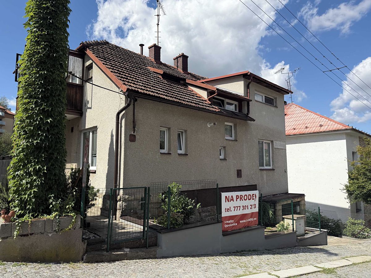 Prodej rodinného domu 175 m², pozemek 296 m²