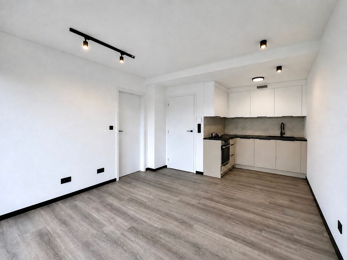 Pronájem bytu 2+kk 39 m² – fotografie 2