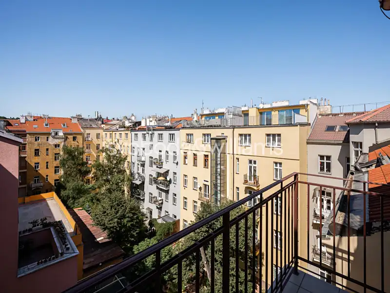 Prodej bytu 4+kk 102 m², Praha – náhled fotky 3