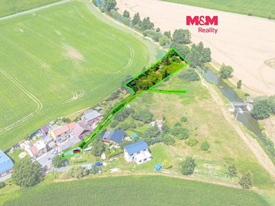 Prodej stavebního pozemku 1718 m²